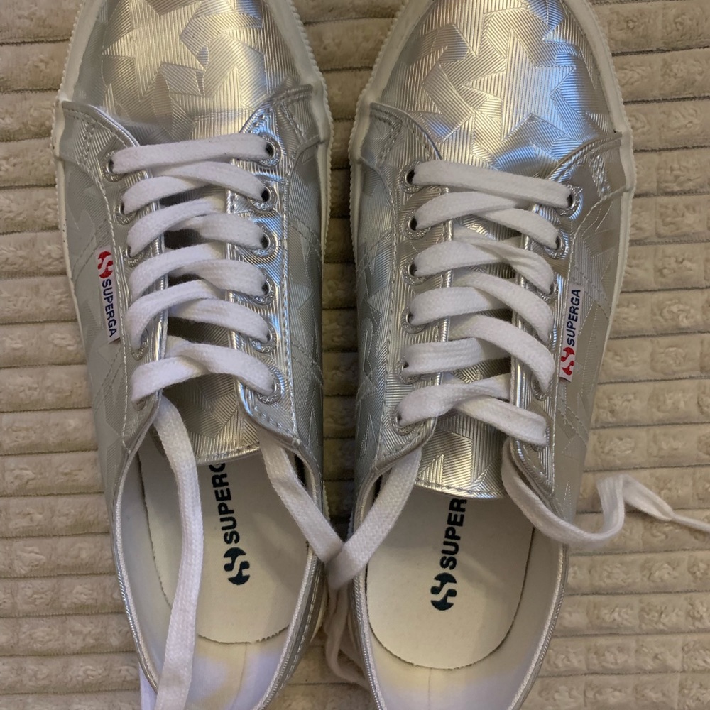 Superga silver star print sneaker size 39.5